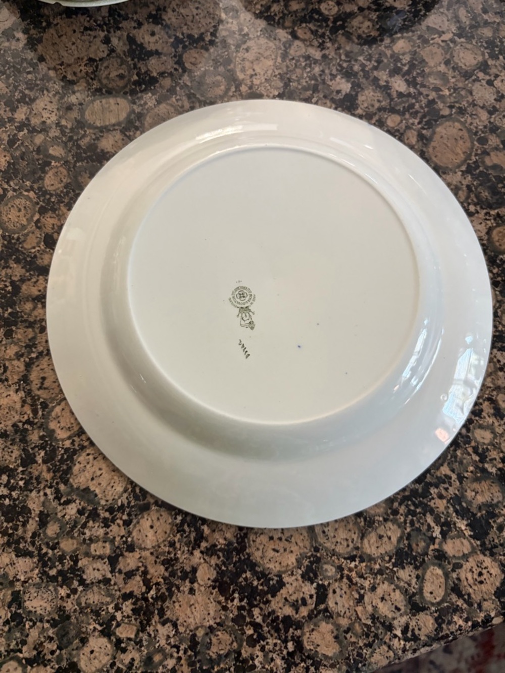 Royal Doulton White Porcelain Piece with Blue Flecks - Picture 3 of 4